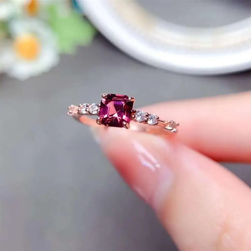 

MeiBaPJ 5mm Natural Garnet Gemstone Fashion Ring for Women Real 925 Sterling Silver Charm Fine Wedding Jewelry