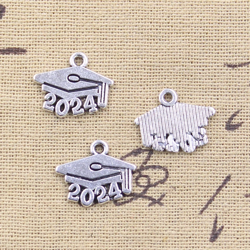 30pcs Charms 2025 2024 2023 2022 Graduation Cap Diploma 14x17mm Antique Silver Color Pendants Making DIY Handmade TibetanJewelry