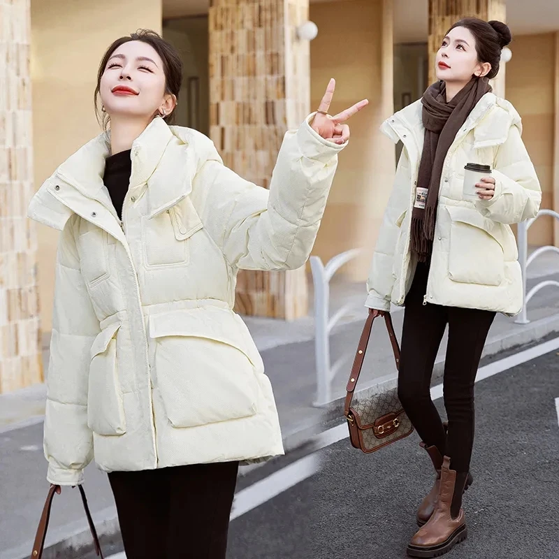 

Women New Parkas Jackets Hooded Thicken Warm Padded Coats Female Autumn Winter Outwear Short Jacket parkas A1276