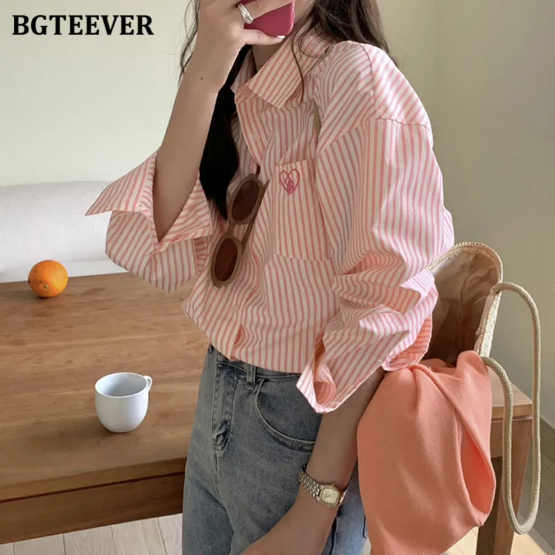 BGTEEVER Stylish Long Sleeve Women Striped Blouses Tops Spring Pocket Casual Single-breasted Lapel Cotton Shir