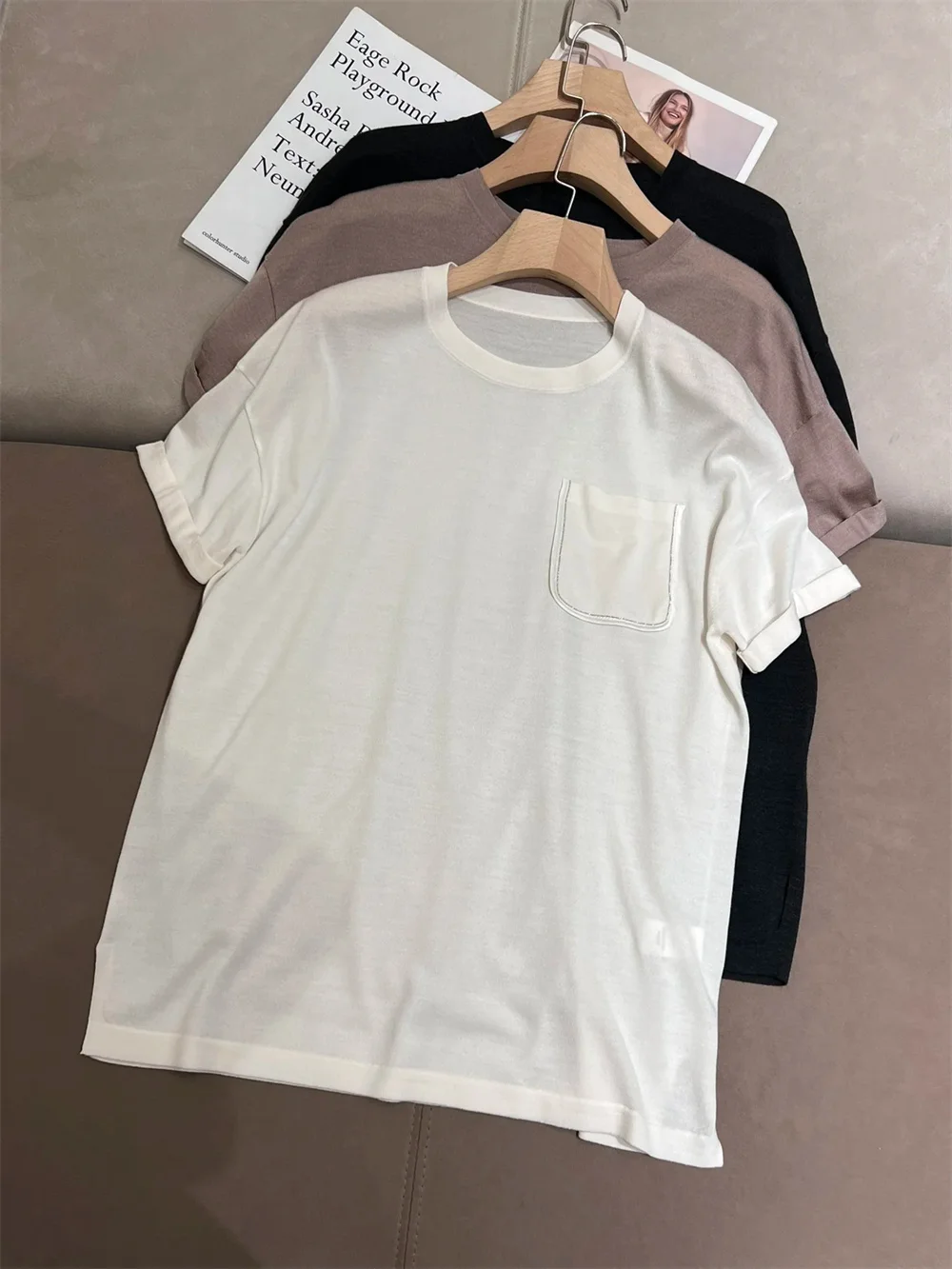 

Women's Lightweight Stylish Simple Knit Short-Sleeve Silk-Wool Beaded T-Shirt Top