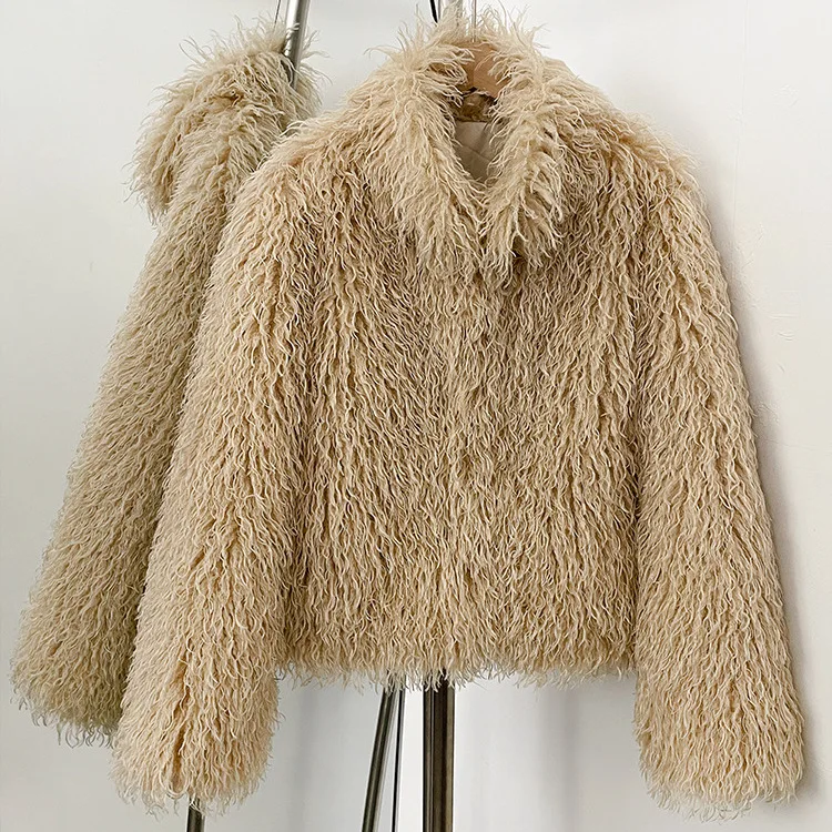 

For Female Long Curly Hair Thermal Lady's Fur Down Jacket Versatile Women Faux Fur Jacket Brightly Colored Fluffy Faux Fur Coat