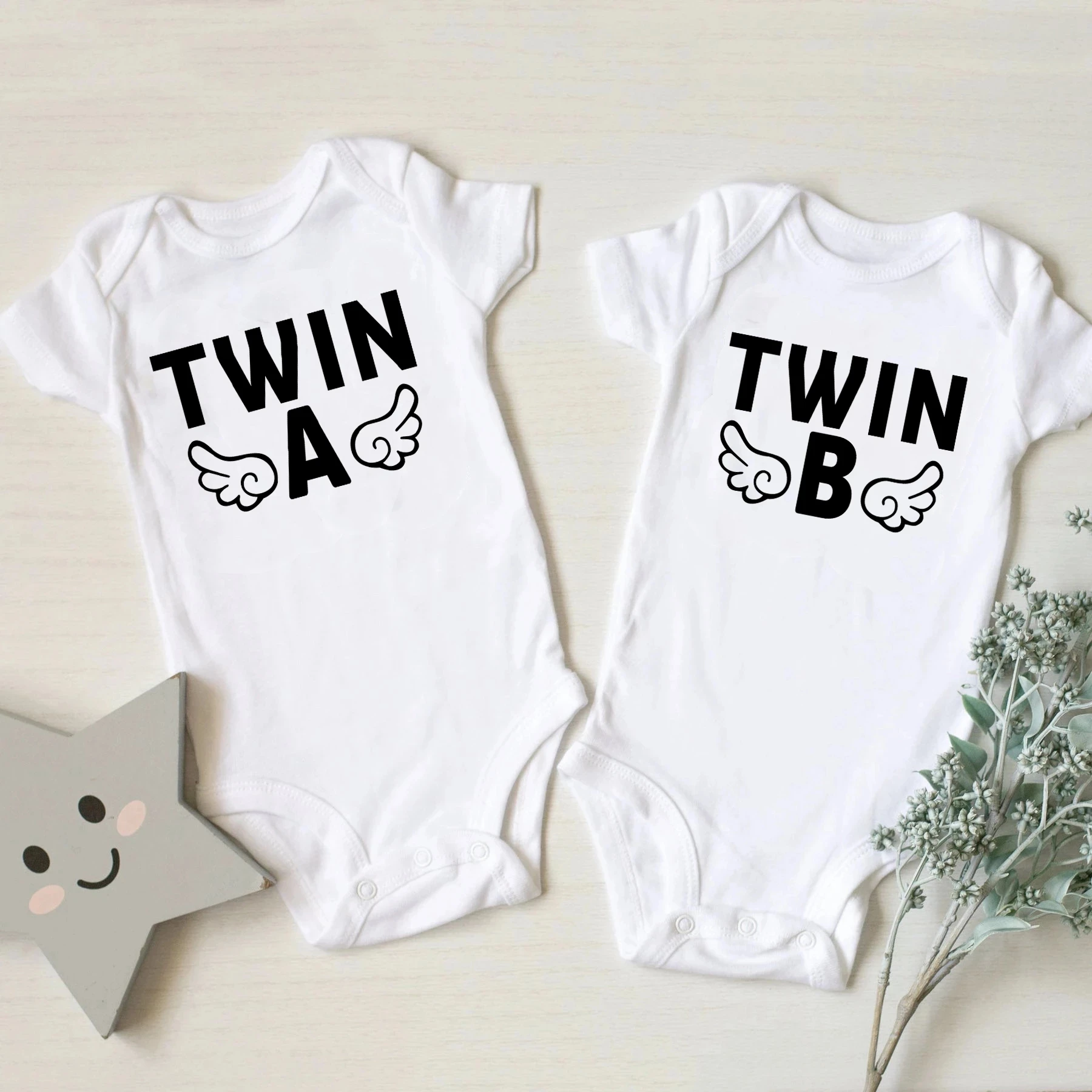 Twin A Twin B Funny Newborn Baby Bodysuits Cotton Short Sleeve Twins Rompers Summer Infant Boys Girls Jumpsuits Ropa Clothes