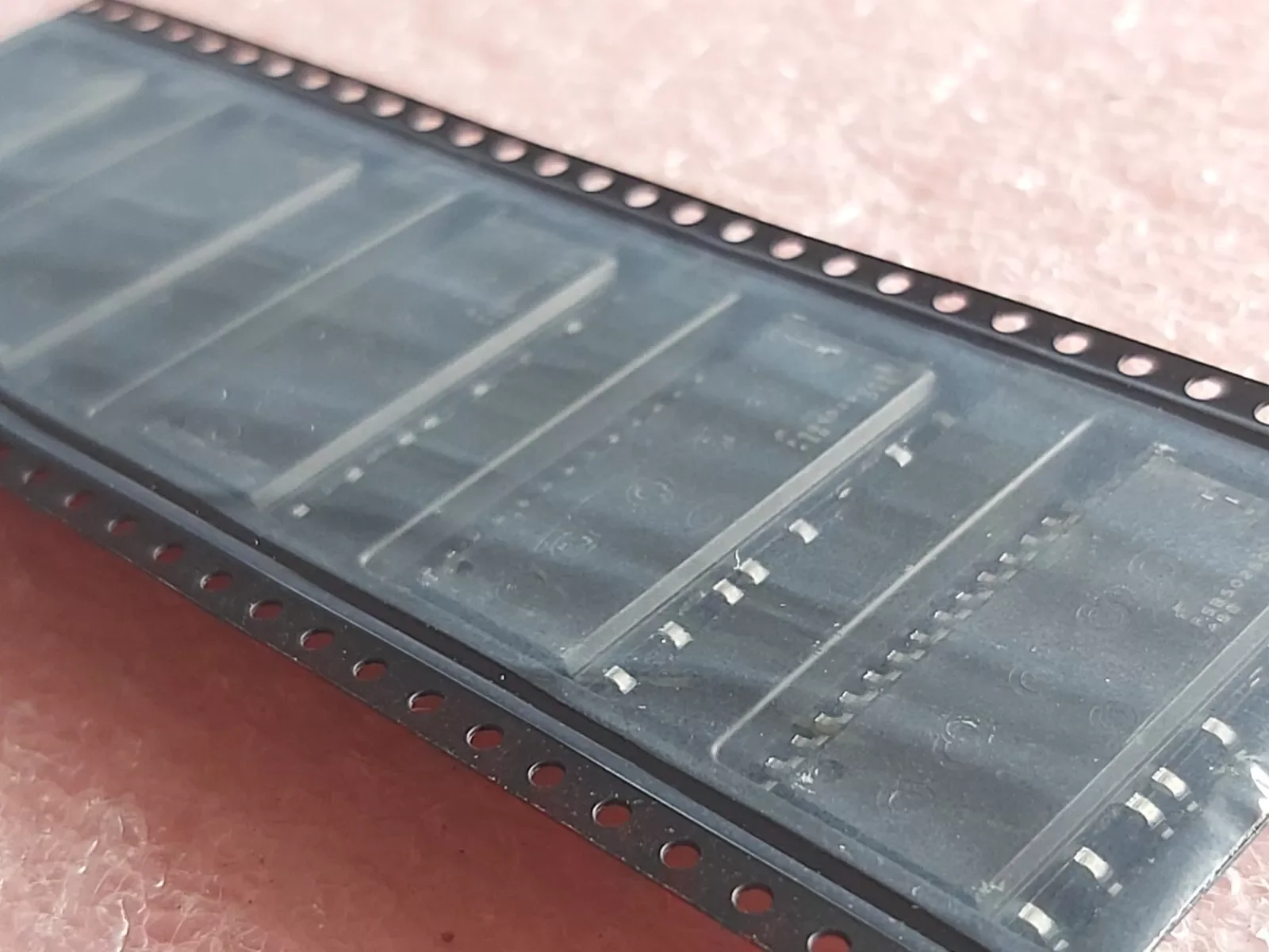 Circuito integrado novo e original do chip IC dos componentes eletrônicos FSB50450AS em estoque