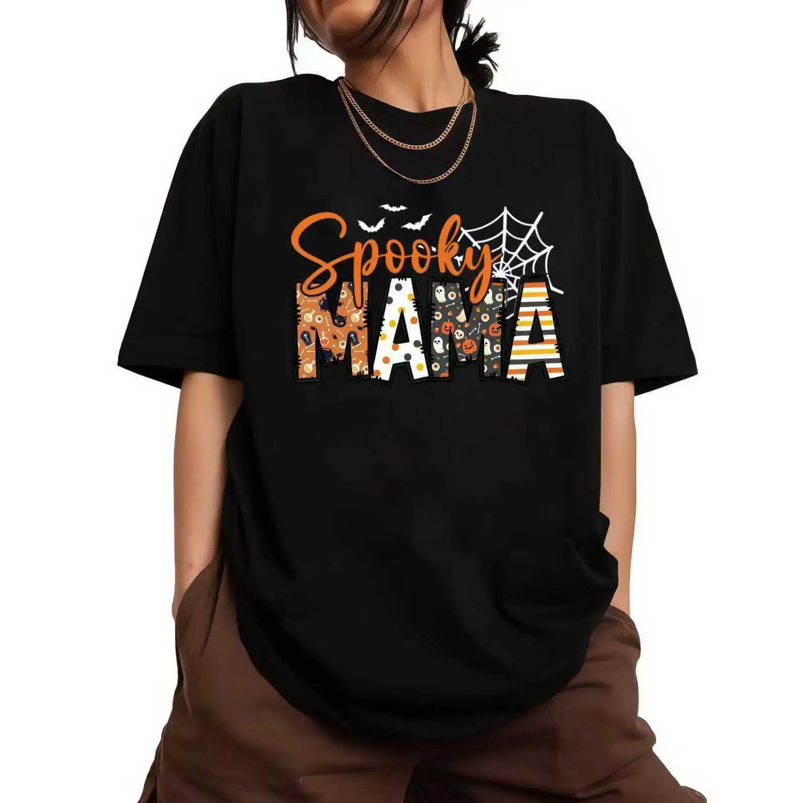 

"Spooky Mama" Halloween T-Shirt for Women Ghost Pumpkin Graphic Funny Fall Holiday Oversized Tee Mom Gift