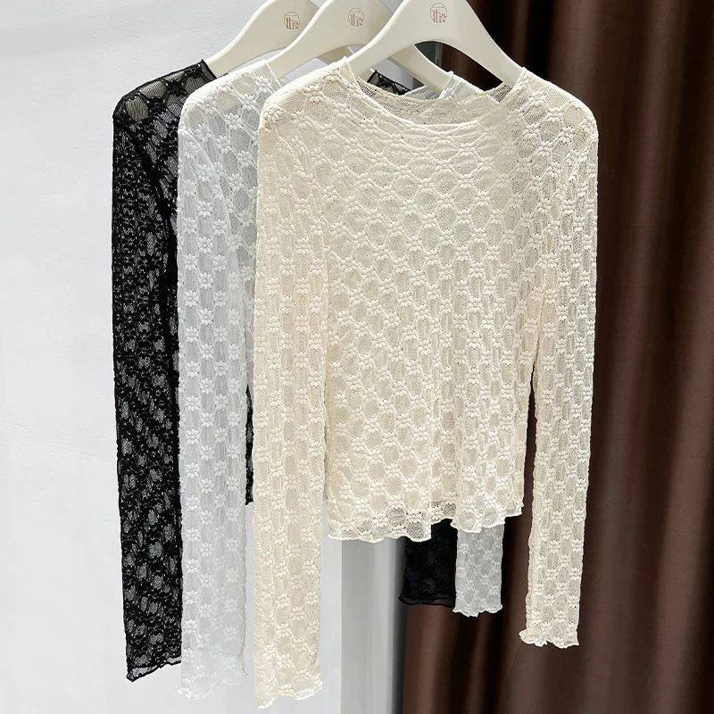 

Three-dimensional bubble flower lace transparent bottoming shirt female tulle inner wear wood ear edge round neck transparent me