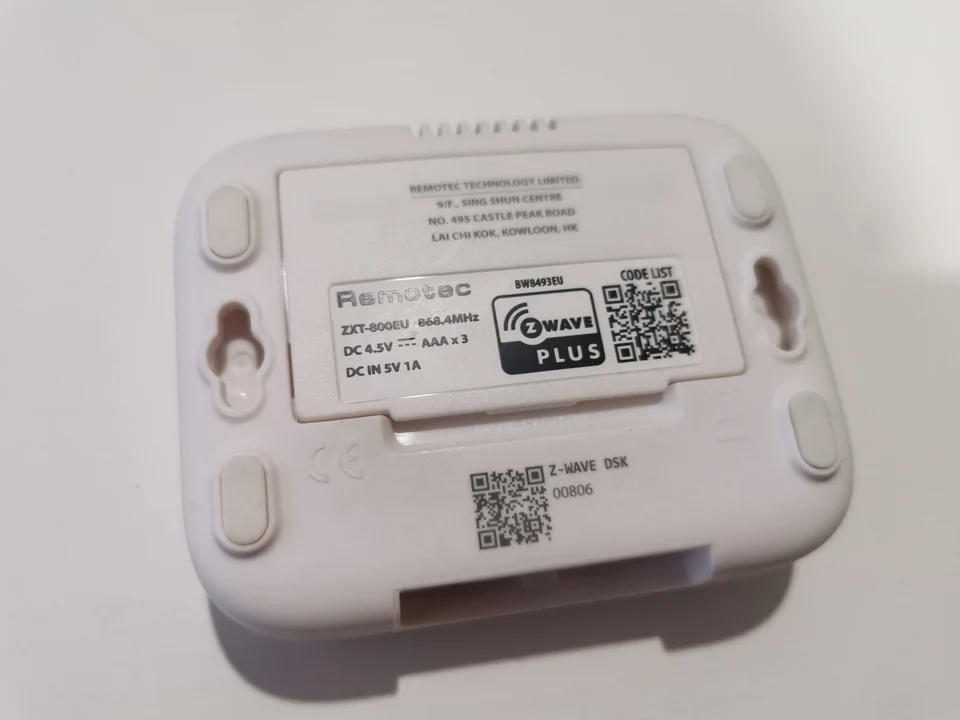 Z-Wave Plus to IR Extender for AC and AV Control ZXT-800 EU