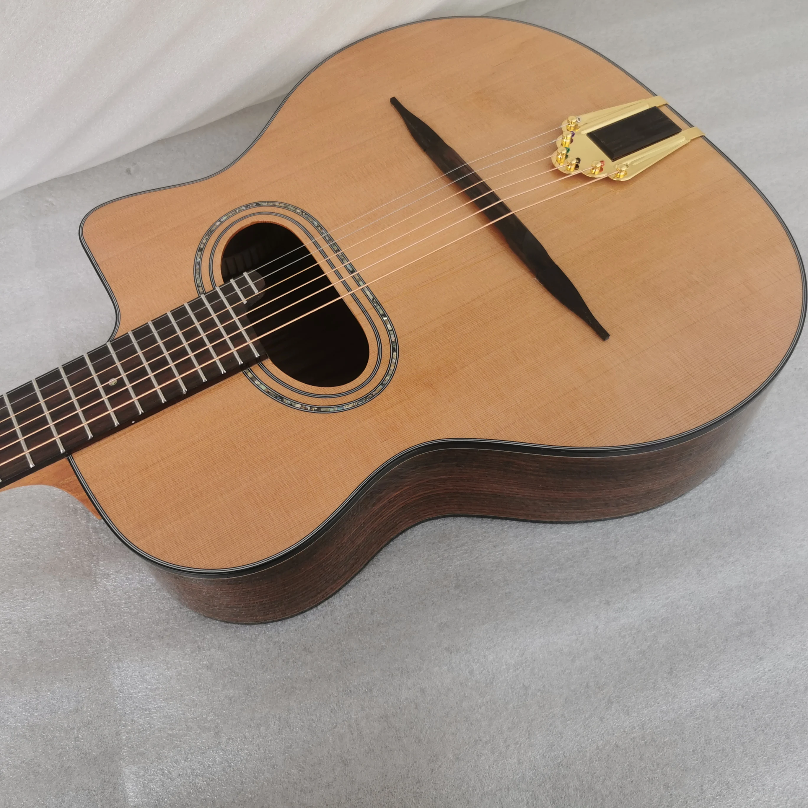 Aiersi brand professionals playable D-hole instrument gypsy jazz guitar Manouche guitar