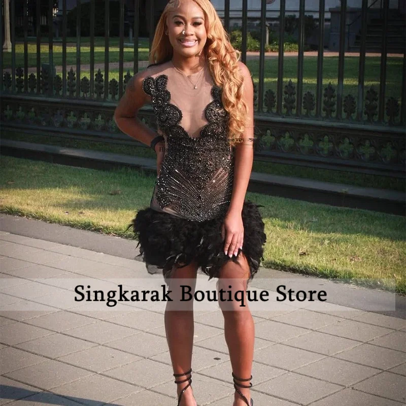 Diamond Feather Prom Dresses 2026 Classic Crystal Bodycon Homecoming Party Gowns Short Woman Dress Customized robe d'été femme