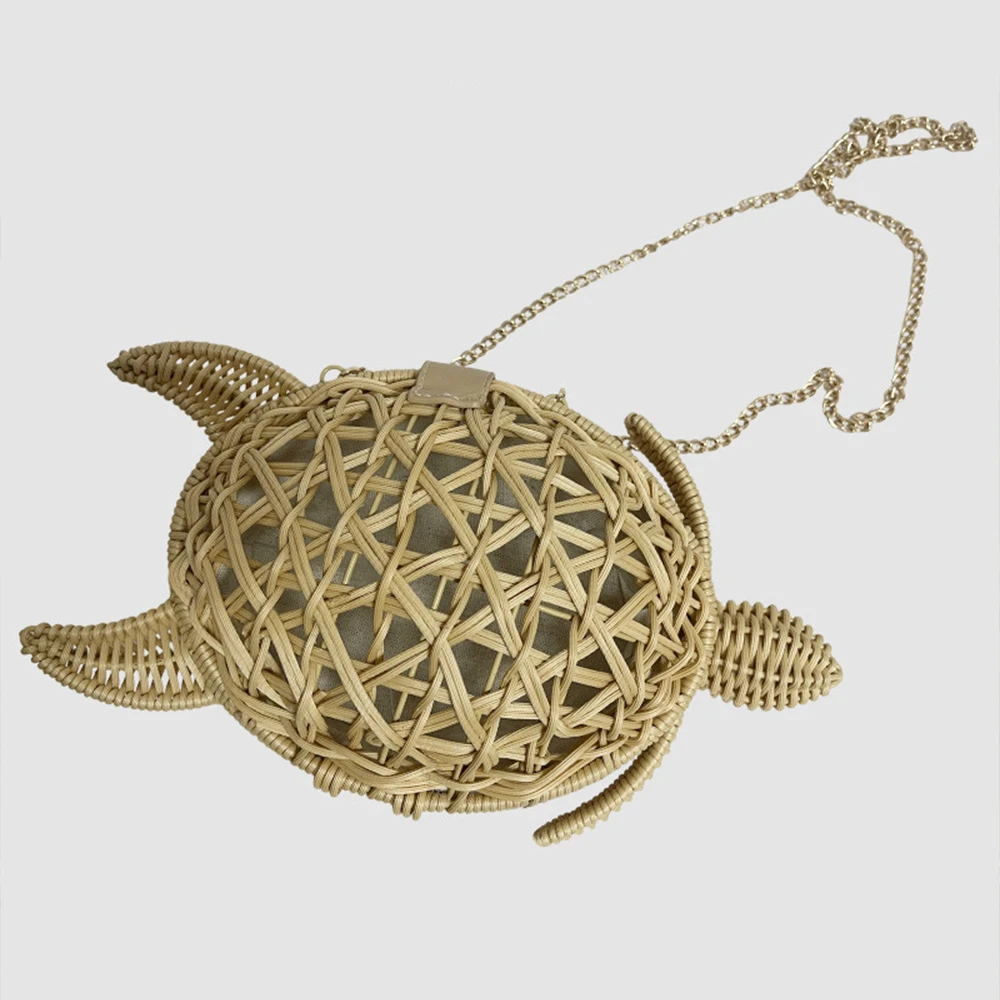 Sea Turtle Shaped Shoulder Bag Creative Faux Wicker Rattan Bag Hollow Woven Beach Bags for Women Handmade Knitting Straw Bags