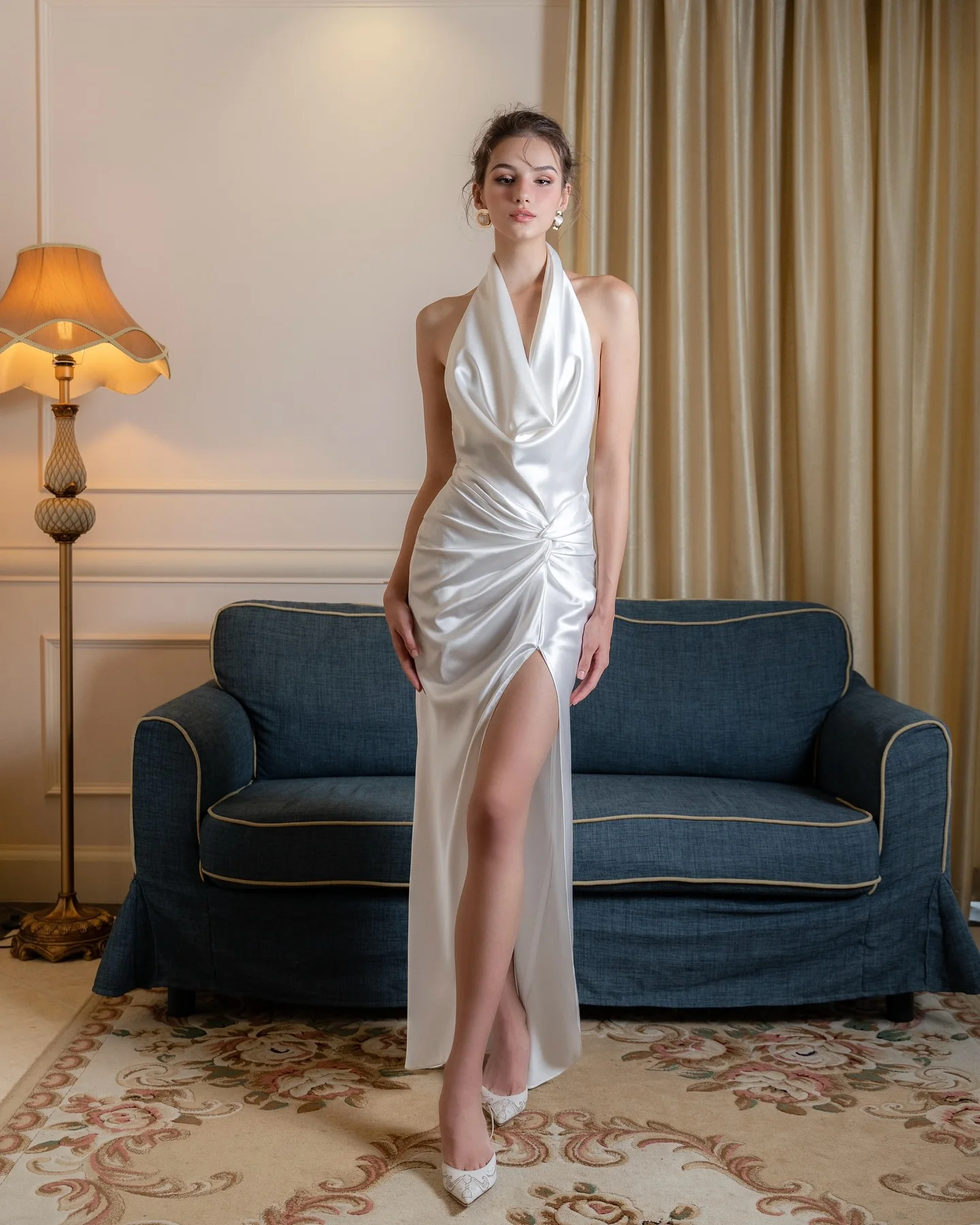 사용자 정의 섹시한 새틴 스트레이트 버튼 진주 이브닝 드레스 섬세한 민소매 홀터 바닥 길이 فساتين سهرة