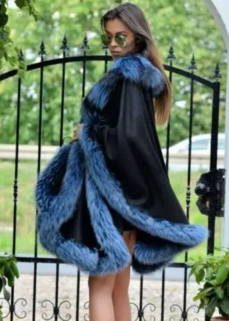 One Size Women Winter Faux Fur Cape Solid Thcik Thermal Lapel Collar Imitation Fur Jacket For Female Comfortable Lady's Fur Coat