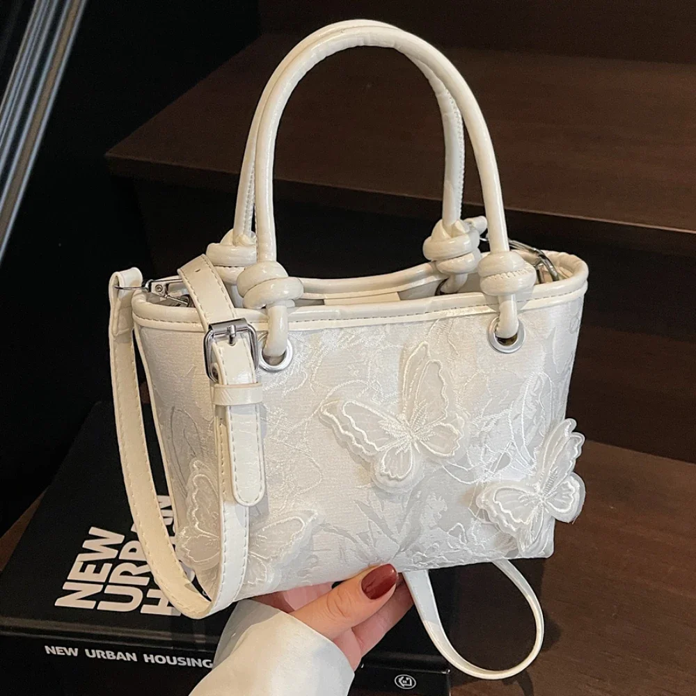 

Chinese Style Embroidery Butterfly Handbag for Women Spring Summer New Delicate Buckle Crossbody Bag Party Banquet Shoulder Bags