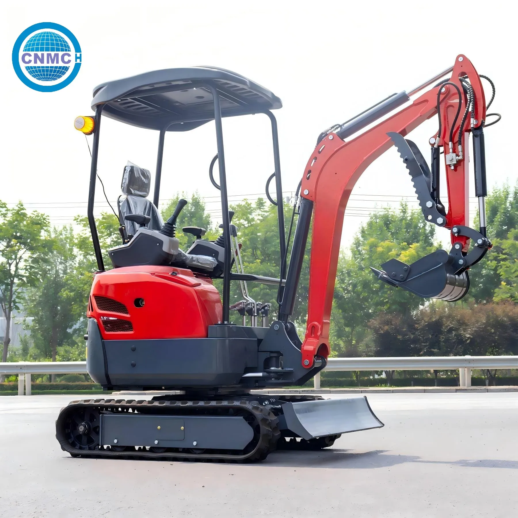 

CNMC Mini Excavator 1.8 Ton Small Backhoe Excavator Hydraulic Mechanical Customizable Portable CE Certified Farm Garden Use