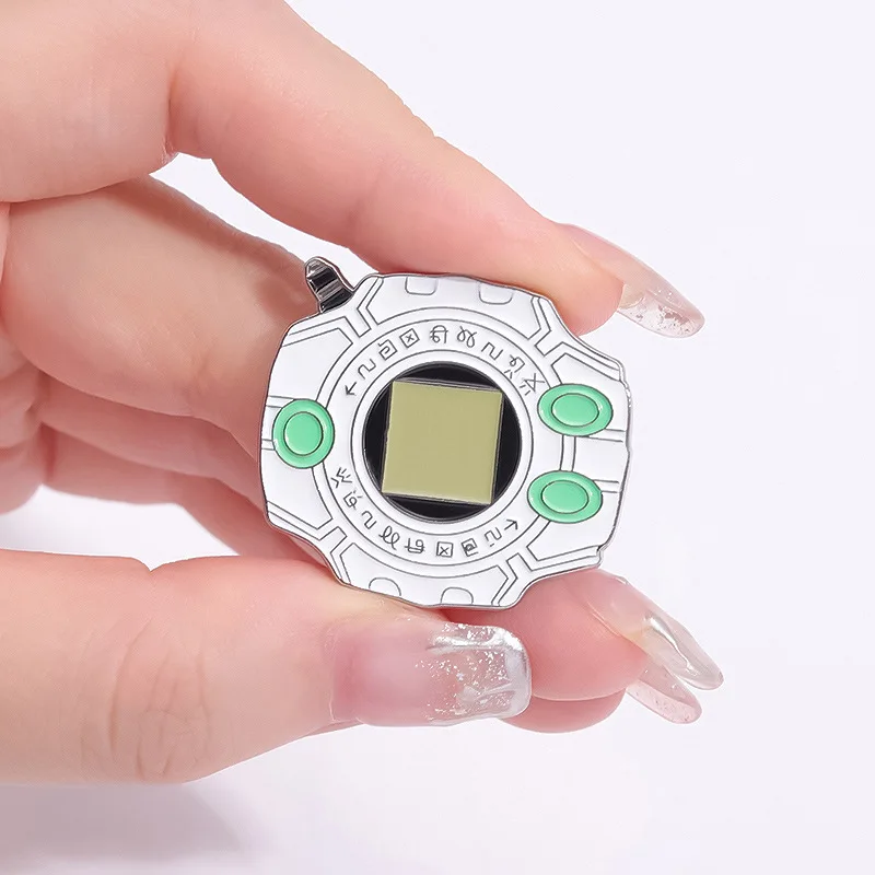 Retro Brooch Cartoon Game Watch Metal Badge Small Gift Wholesale Backpack Accessories Decorative Brooches Cap Pins for Clothes