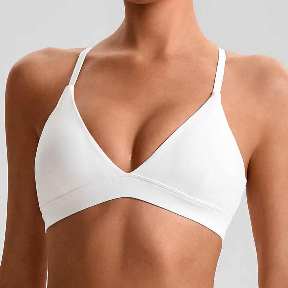 Buttery Soft Adjustable Spaghetti Strap Sports Bras for Women V-Neck Triangle Cup Yoga Bra Cross Back Padded Workout Gym Top