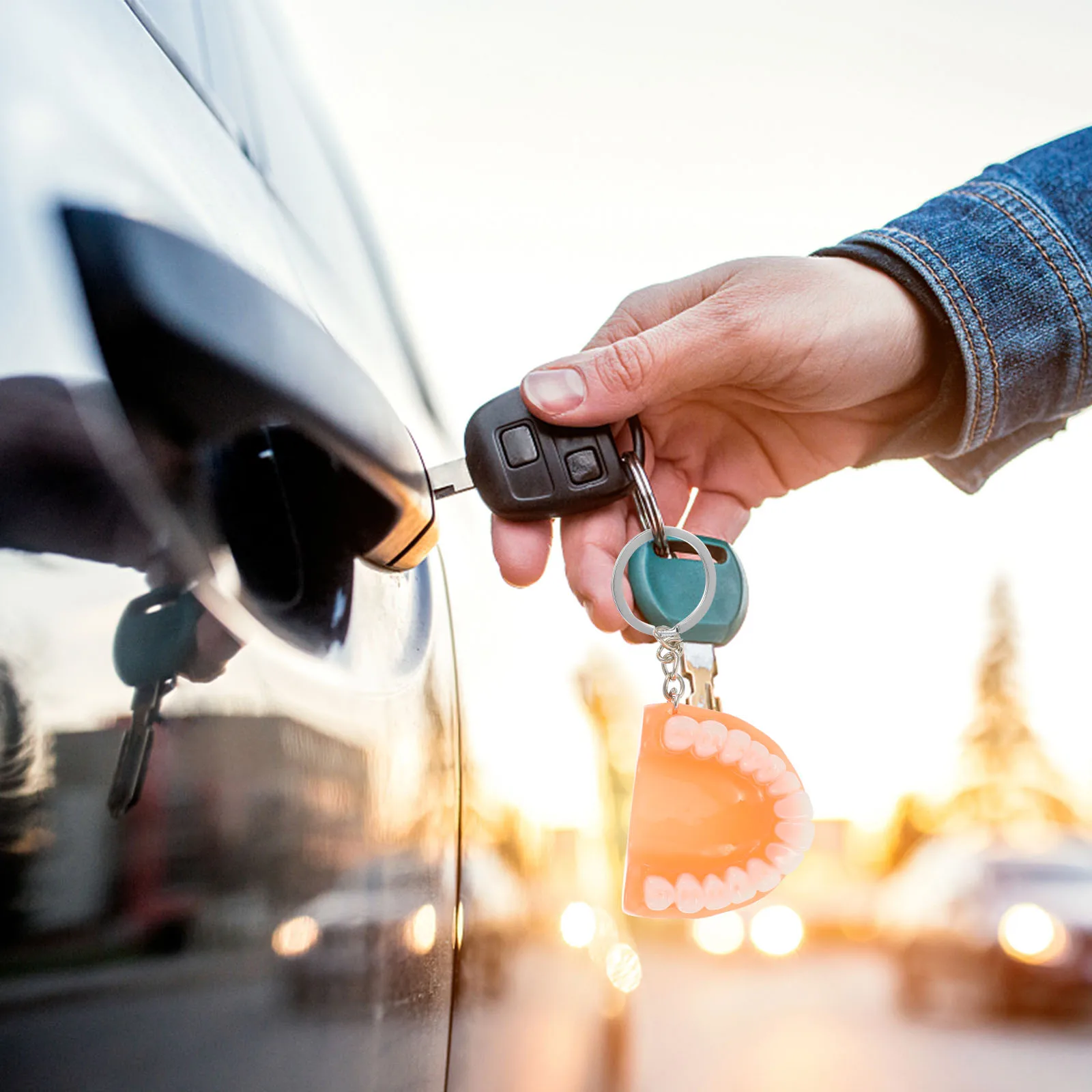 

10Pcs Resin Denture Crafts Halloween Key Accessories Fashionable Pendant Halloween Pendants False Teeth Pendants