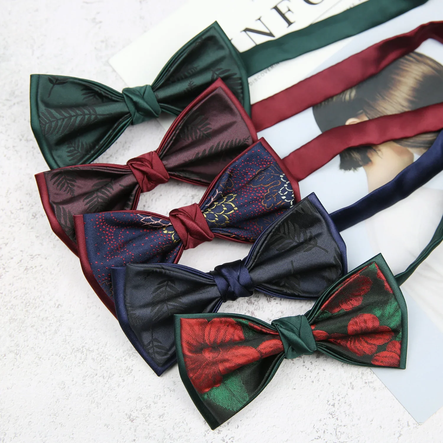 New Fashion Leisure 6*12CM Jacquard Bow Ties Men's Two-color Floral Bowtie for Gentleman Wedding Host Formal Suit Butterfly Knot