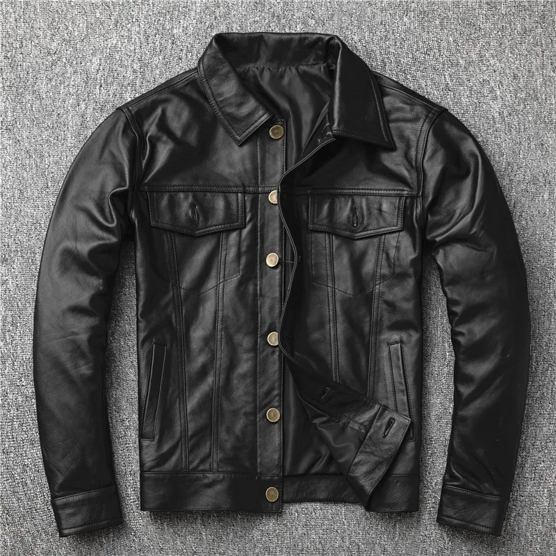 

A new style of leather for men featuring cool and stylish top layer cowhide lapel casual wear