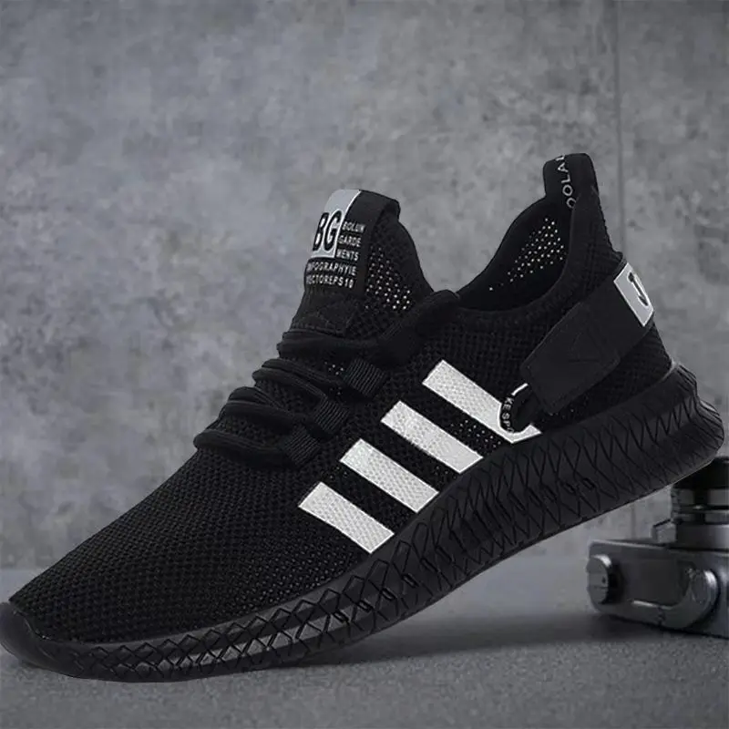 2026 NEW Men Sports Running Shoes Off Marathon Breathable Light Comfortable Women Athletic Sneakers Jogging Tenis Air Cushion
