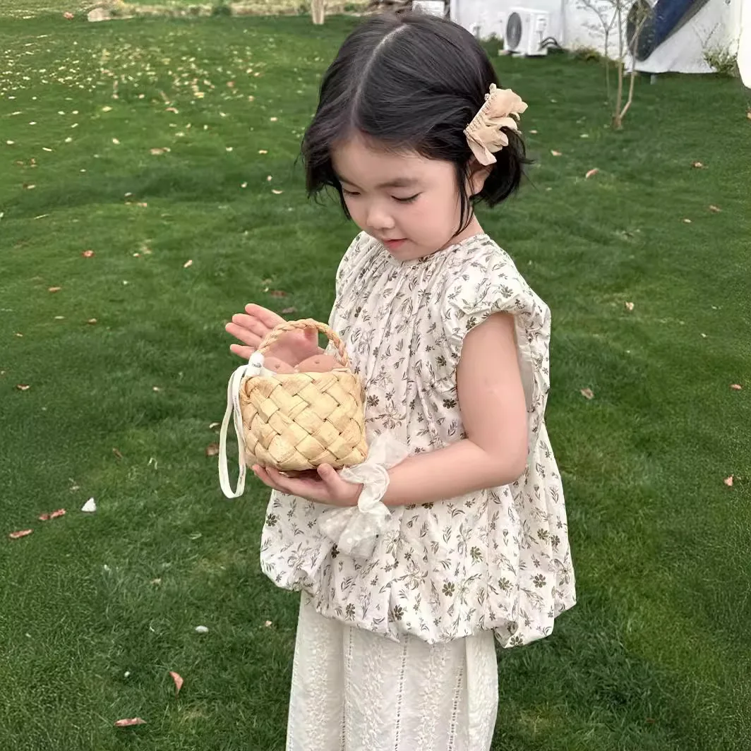 

Children Top Girl Shirt 2024 Summer New Korean Children Wear Korean Style Fashion Baby Girl Garden Flower Girl Doll Shirt Top