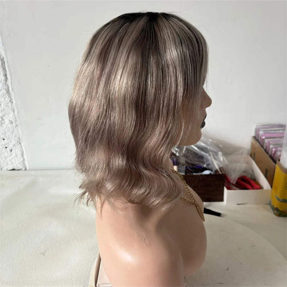 

Short Wavy Bangs Wig Brazilian Human Hair with Bangs Warm Blonde Highlights Wig Dark Roots Natural Wave HD Lace Wigs Glueless