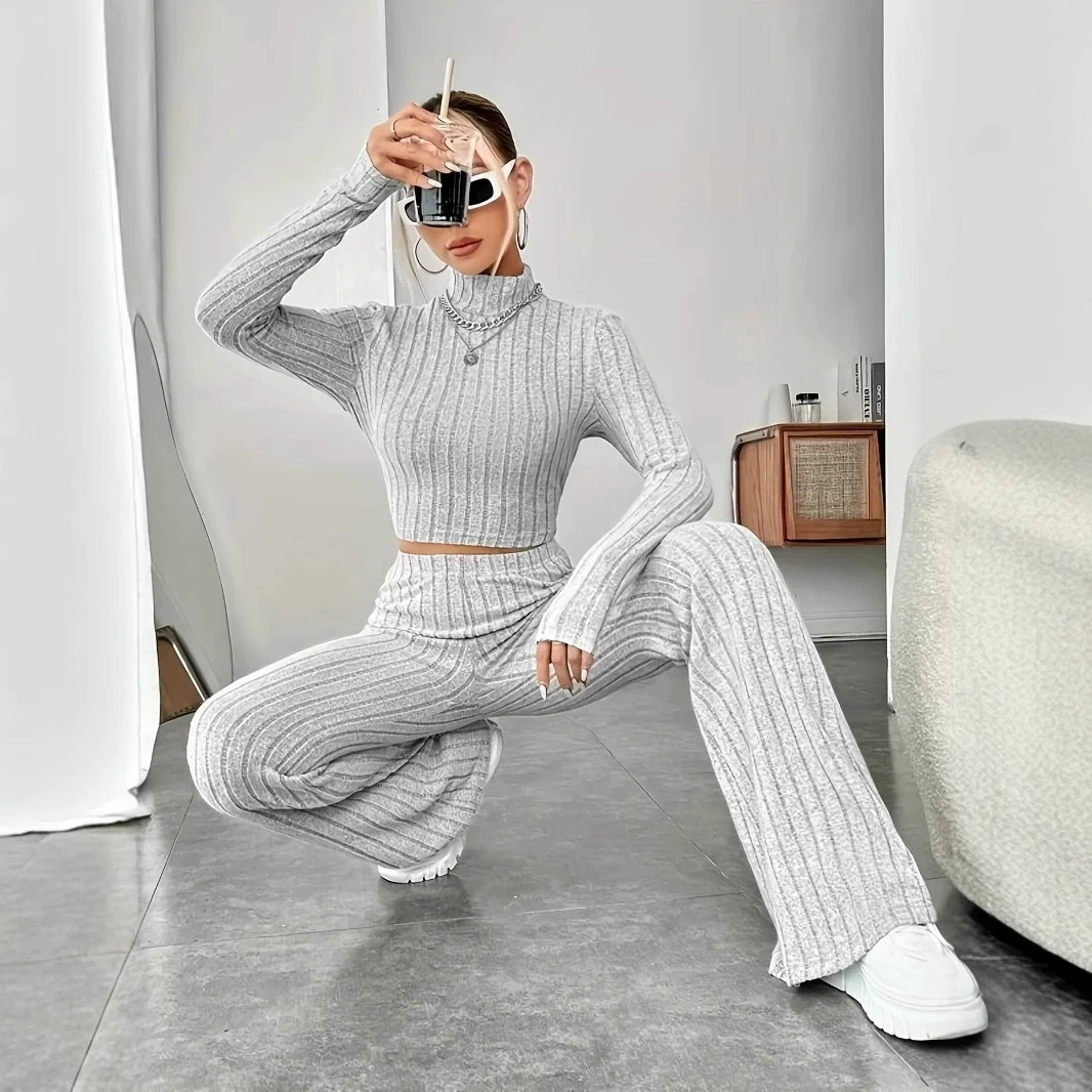 

2025 Новый облегающий повседневный модный однотонный полосатый женский комплект с длинными рукавами, женское платье для похудения, сексуальный и модный полувысокий вырез