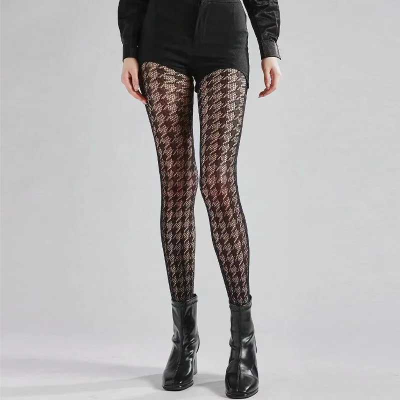 1 Piece Women\'S Sexy Fashion Trend Thousand Bird Check Fishnet Pantyhose