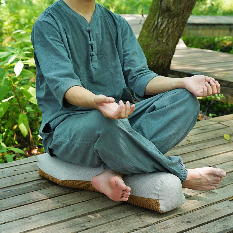 T-Shaped Meditation Cushion Buckwheat Hull Seat Cushion Breathable Zen Sitting Pad with Removable Natural Rattan Yoga Mat