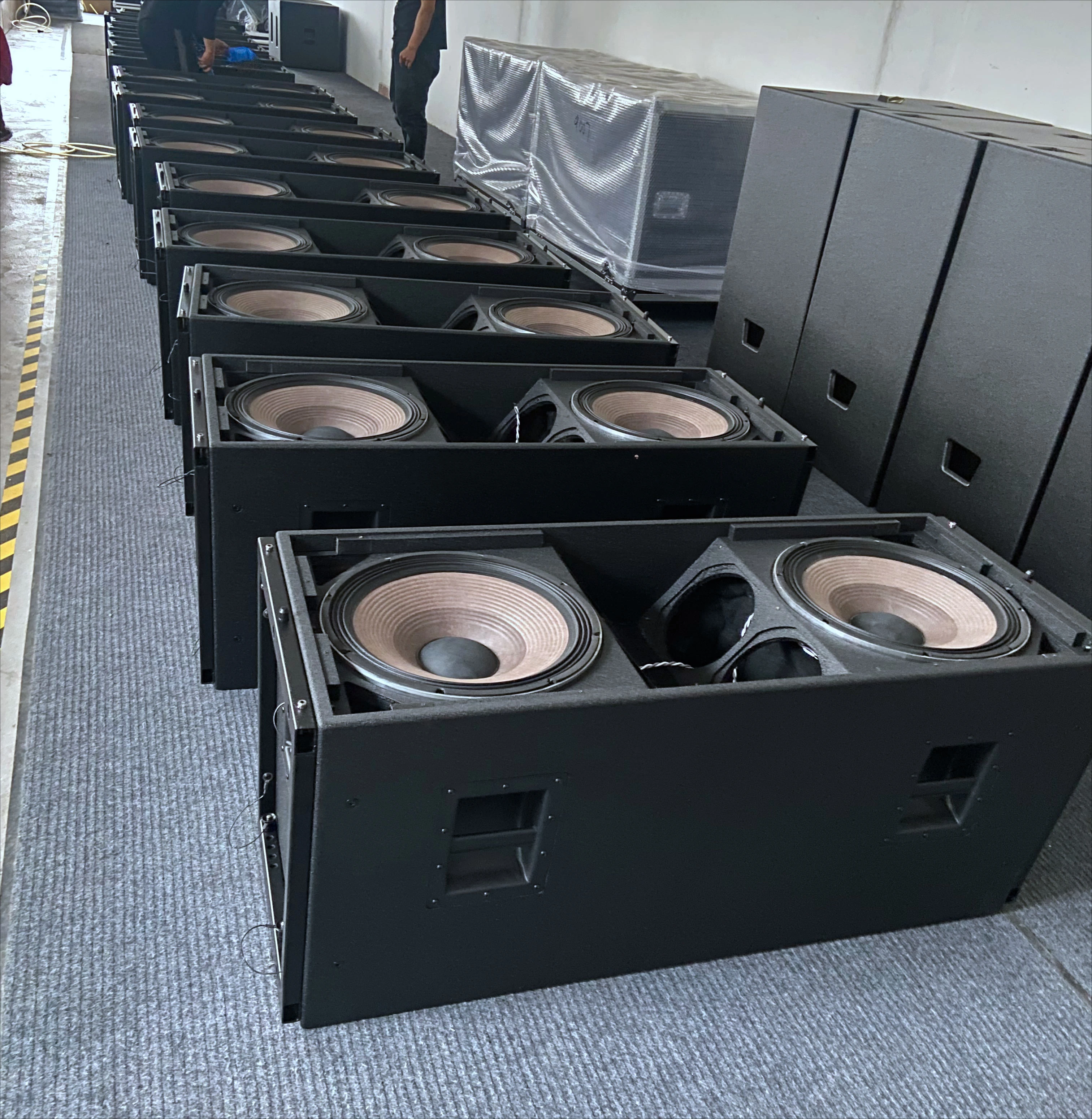 professional speaker  dual 15 inch 3 way outdoor stage line array system concert  pa system speaker professional