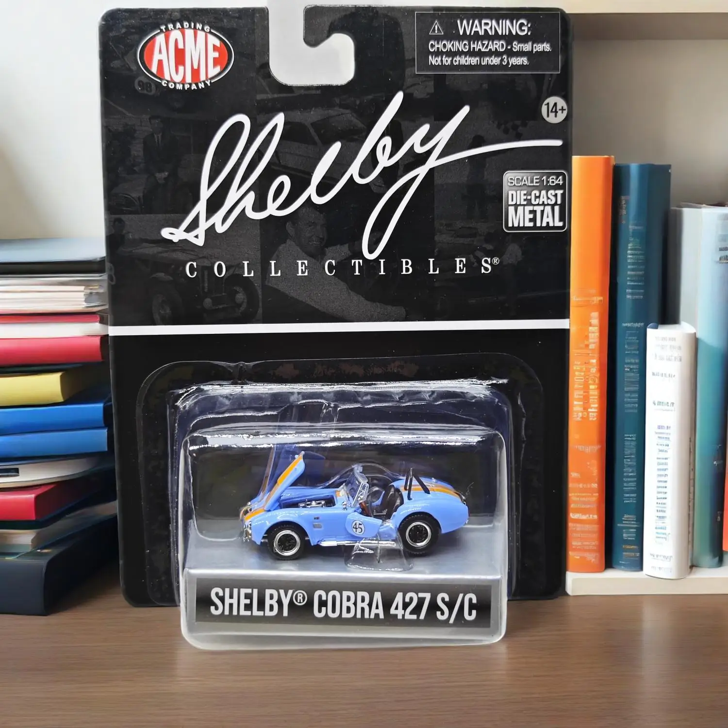 

GreenLight 1:64 Shelby Cobra 427 S/C Высокая имитация сплава Модель автомобиля Коллекционная игрушка Подарок Сувенир Дисплей Орнамент