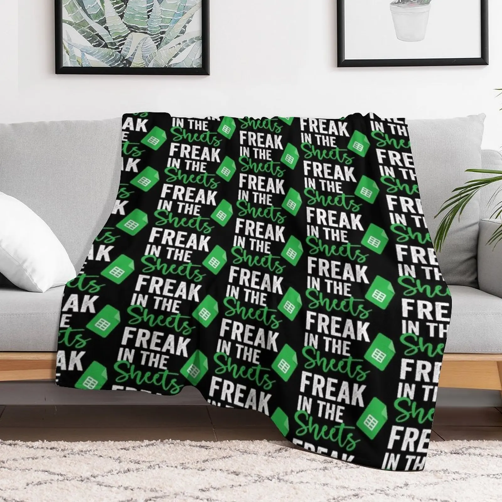 FREAK IN THE SHEETS Throw Blanket For Decorative Sofa anime Blankets