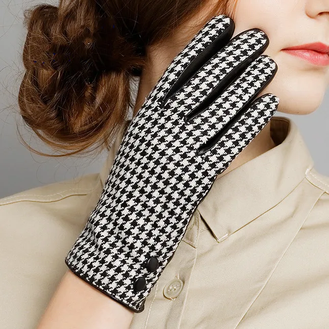 

Women's Autumn Winter Plaid Woolen Patchwork Sheepskin Leather Thicken Warm Glove Driving Glove R2183