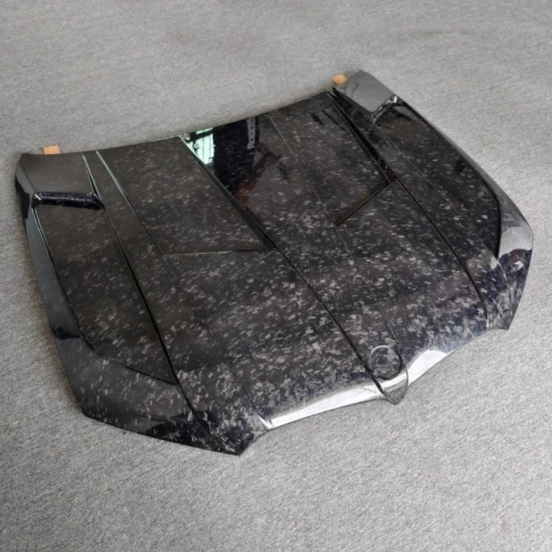 

Forged Carbon Fiber Engine Cover for BMW X6 G06 Modified New Style Light Weight Bonnet Car Engine Hood