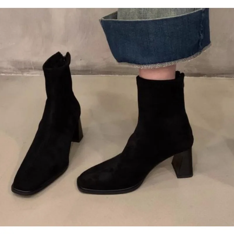 

Autumn New Women Fashion Suede Ankle Boots Top Quality Woman Back Zipper Low-Heeled Shoes Ladies Elegant Morder Short Boots