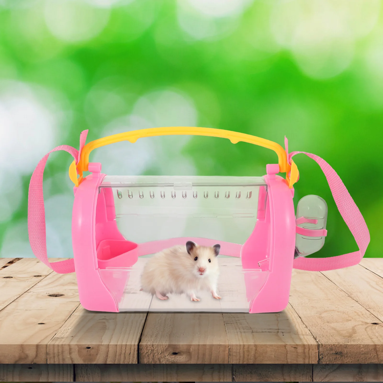 

Small Animal Back Strap Cage Plastic Outdoor Hamster Carrier Portable Pet Carrying Box for Travel Camping Sightseeing