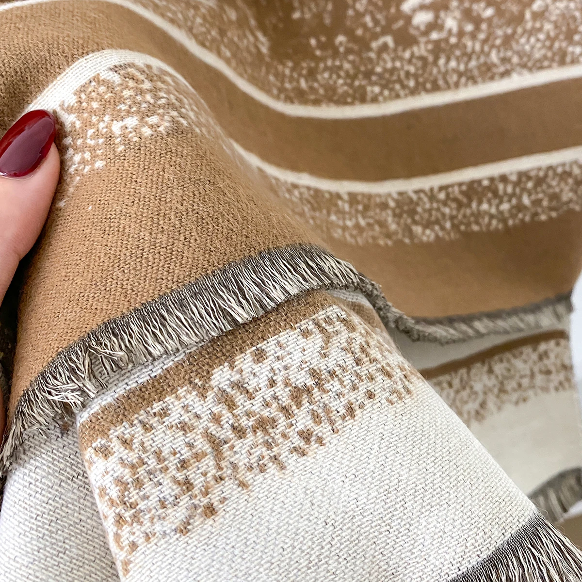 Damen-Kaschmirschal der Luxusmarke 2025, warm, mit Quasten, gestreift, bedruckt, Pashmina-Schal, Foulard und Poncho für den Winter – Detail 12