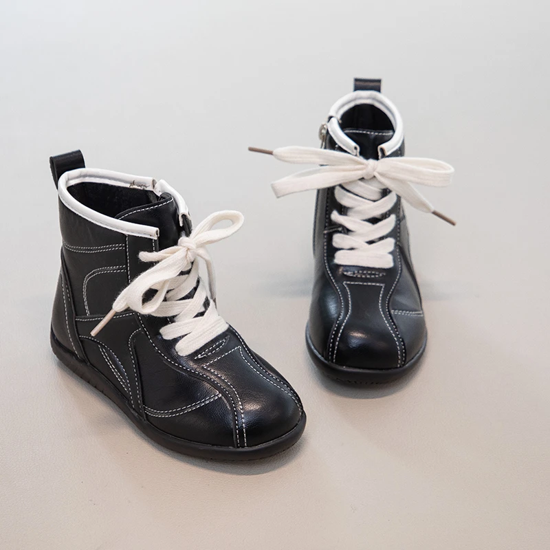 British Style Fashion Children's Boots Autumn and Winter New Warm Windproof Car Stitching Decorative Casual Fashion Boots.