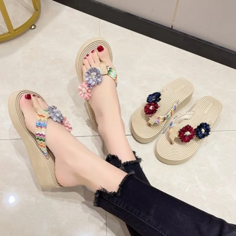 

Women Slippers Summer Platform Wedges Mid Heels Flower Peep Toe Fashion Anti-slip Beach Outdoor Soft Flip Flops Zapatos De Mujer
