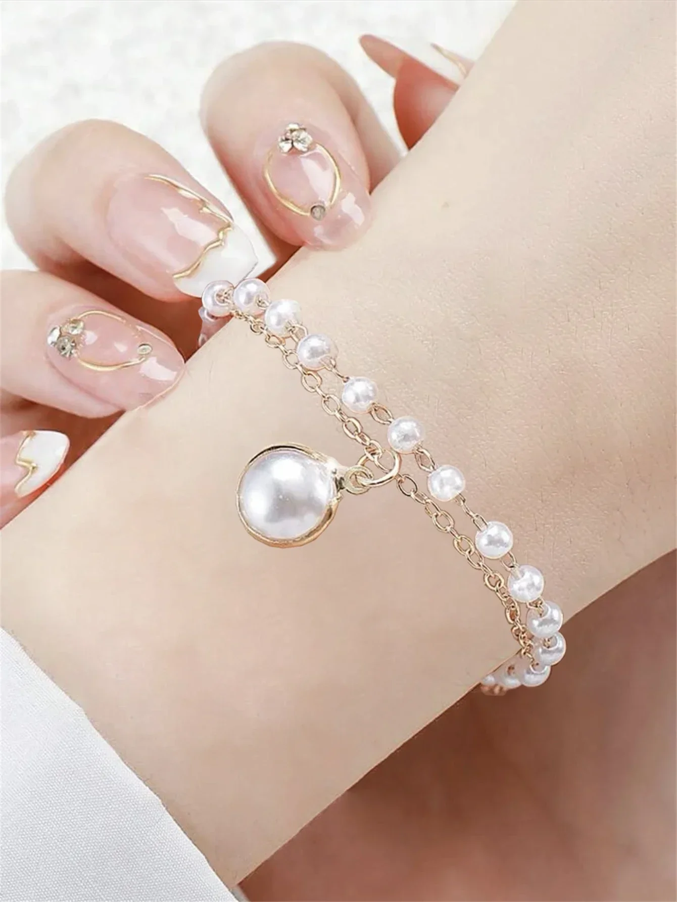 นาฬิกาสร้อยข้อมือชุด Rhinestone ผู้หญิงแฟชั่นนาฬิกาข้อมือควอตซ์นาฬิกา Love สําหรับสาวสุภาพสตรีนาฬิกา Relogio