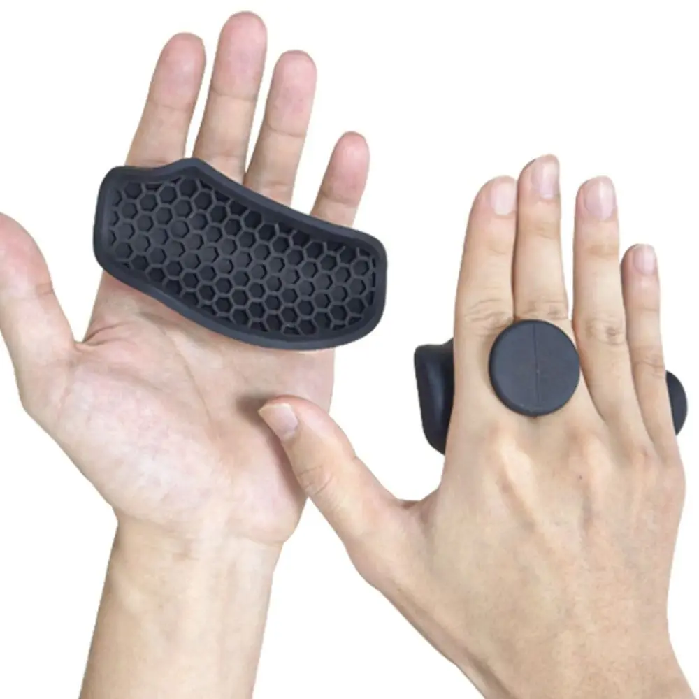 

1 Pair Ergonomic Weight Lifting Grips Elastic Honeycomb-shaped Workout Gym Gloves Silicone Thicken Silicone Palm Grips Pull-ups