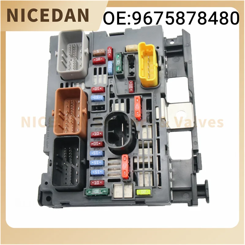 

9675878480 Engine Fuse Box For Peugeot 307 308 408 807 Expert Partner (B9) Citroen Cars accessories 96758 78480