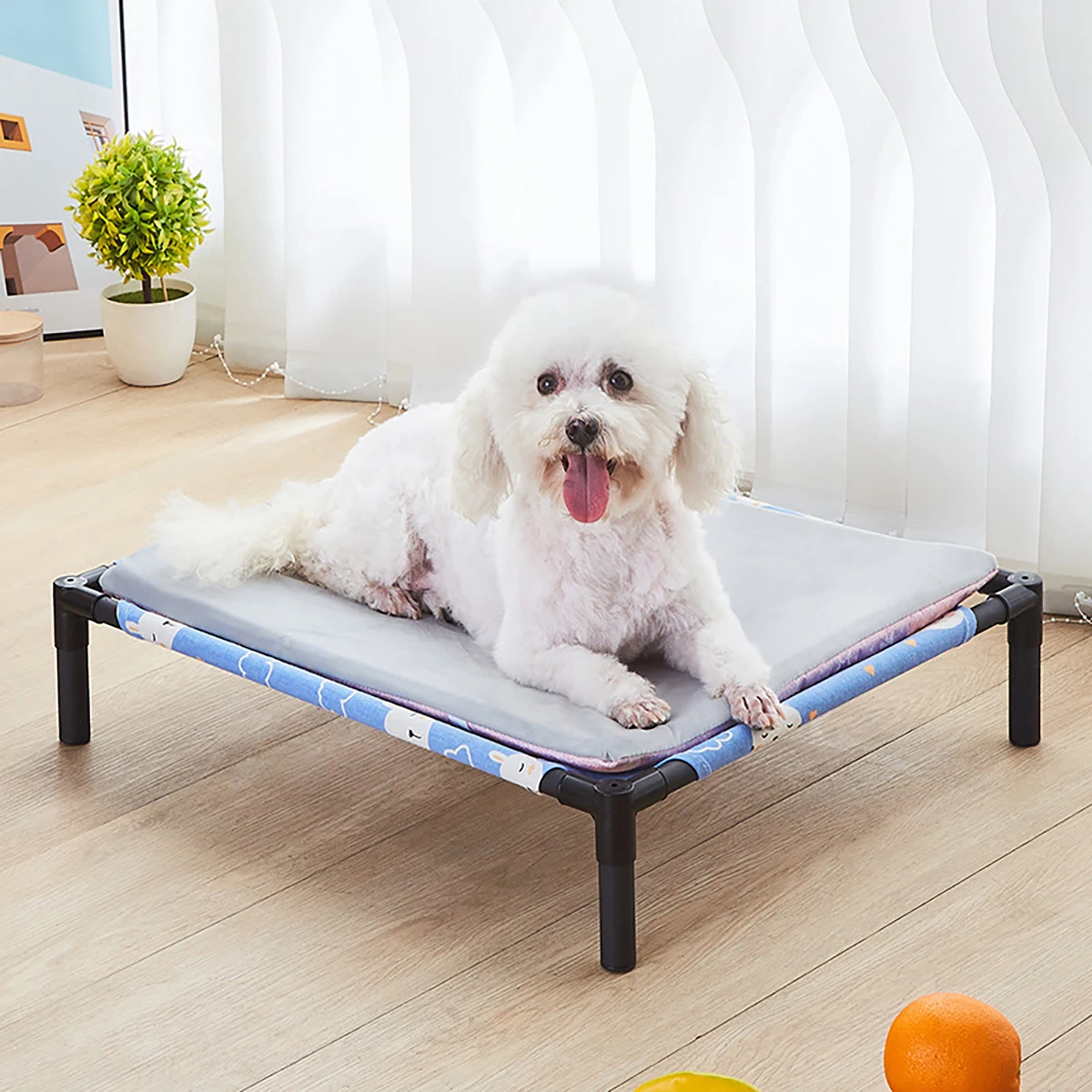 

Elevated Bed for Dogs Folding Pet Camping Bed Cat House Moistureproof Portable Elevated Dog Bed Removable Washable Four Seasons