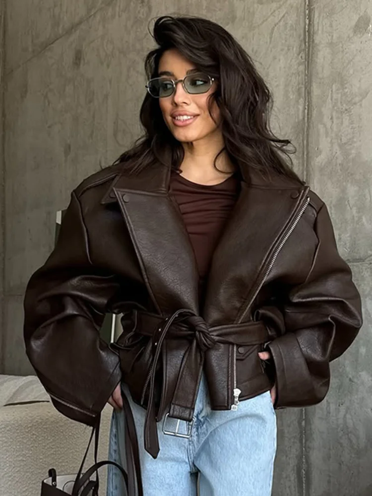 

Короткая куртка с длинными рукавами и молнией, осенняя женская уличная модная куртка из искусственной кожи с шнуровкой, мотоциклетная куртка