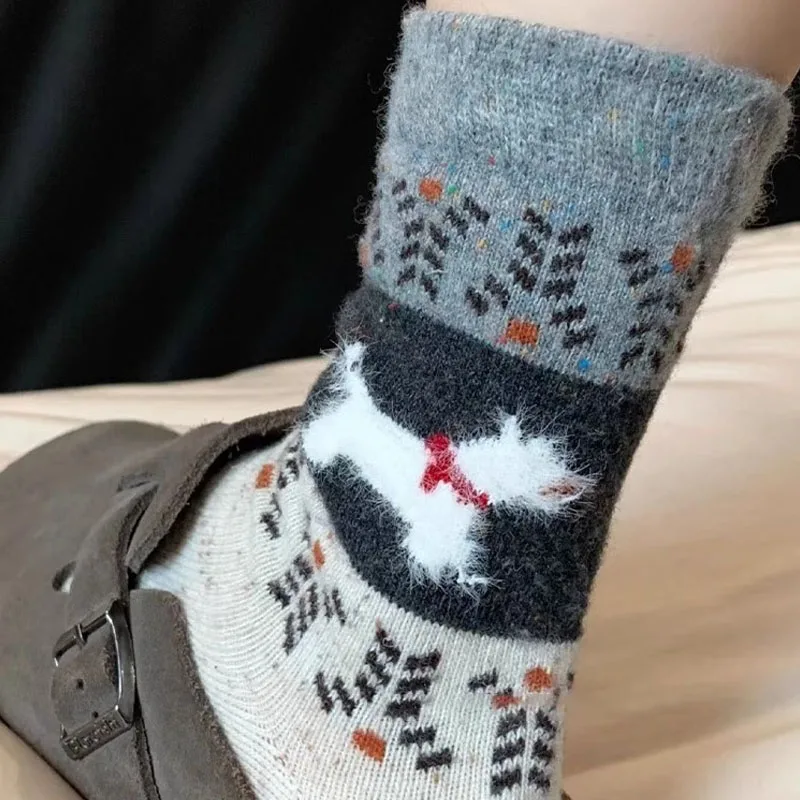

Осенне-зимние плюшевые носки средней длины, женские носки с рисунком собаки, кавайные дышащие деловые рождественские чулки в стиле Харадзюку