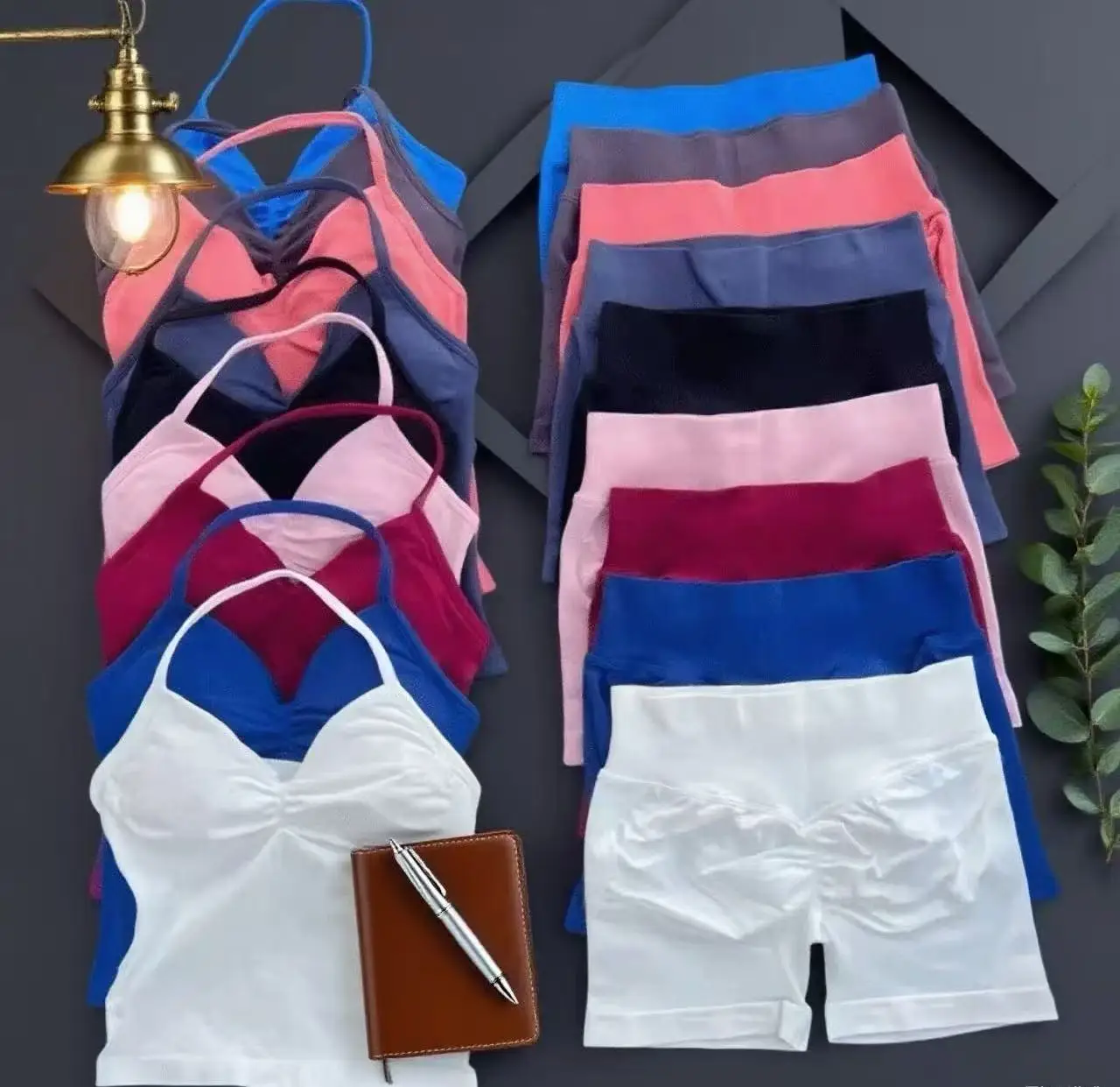 

Женский комплект для йоги, двухсекционный бесшовный ударопрочный длинный топ на шнуровке, спортивные шорты с царапинами, женская летняя одежда для тренировок в тренажерном зале