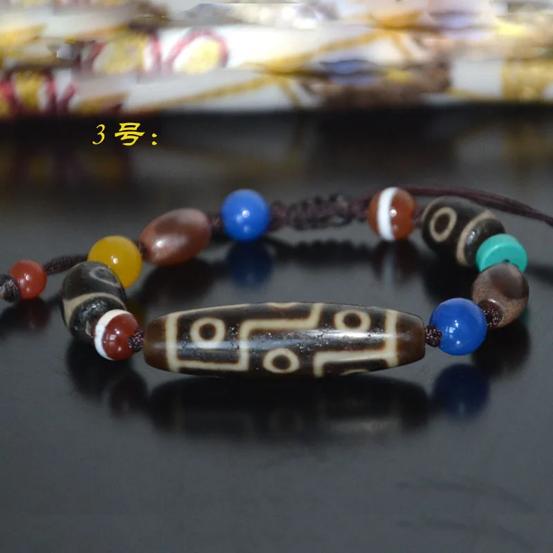 : Nine-Eyed High-Oil Tiger Tooth First-Line Medicine Dzi Bead , Tibetan Style Bracelet