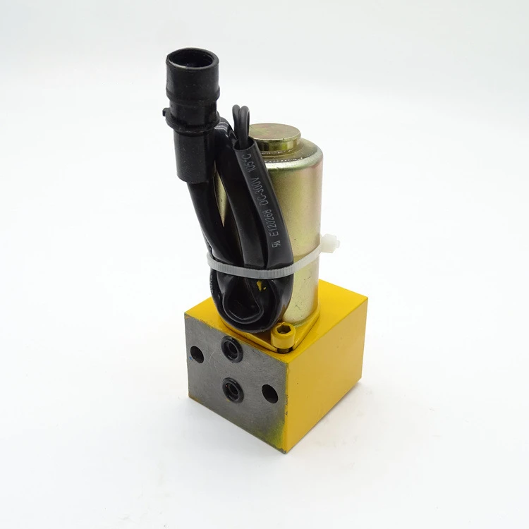 

E320 Excavator Hydraulic Pump Solenoid Valve E320A Proportional Solenoid Valve 139-3990 E312