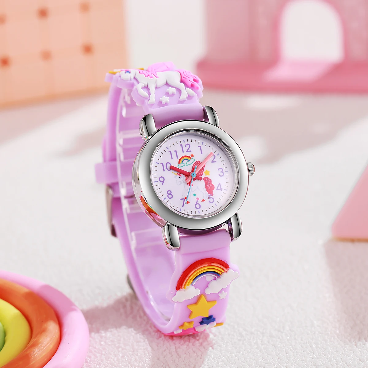 Simpatico orologio al quarzo con cinturino in silicone 3D fantasia unicorno arcobaleno con lancette colorate, adatto per regali di Natale e Halloween