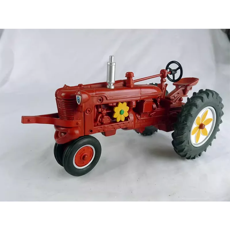

Diecast ERTL 1:16 Scale Tractor Mac Painted Tractor Agricultural Alloy Car Model Collectible Toy Gift Souvenir Display Ornament